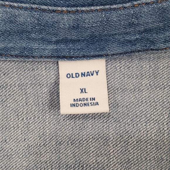 Old Navy Womens XL Shirt Denim Chambray Long Sleeve Western Pearl Snap Buttons - Picture 4 of 9
